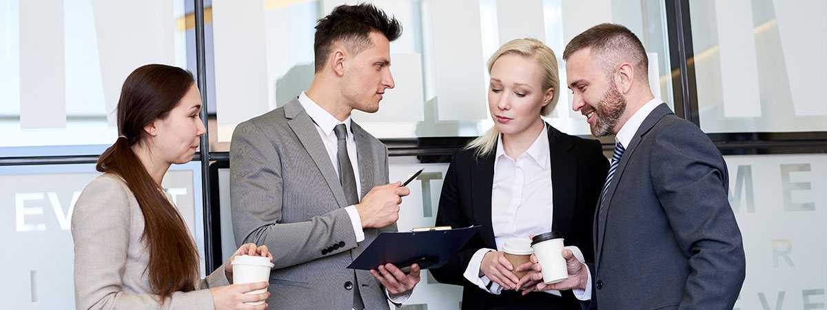 5 Ways To Attract and Retain Customers