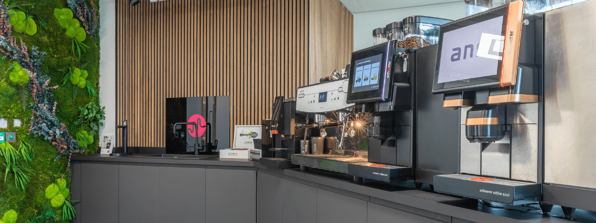 Why You Need a Commercial Coffee Machine for Your Business