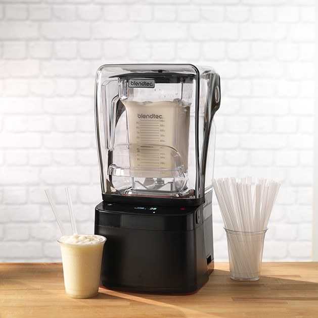 Blendtec Stealth 875 front view