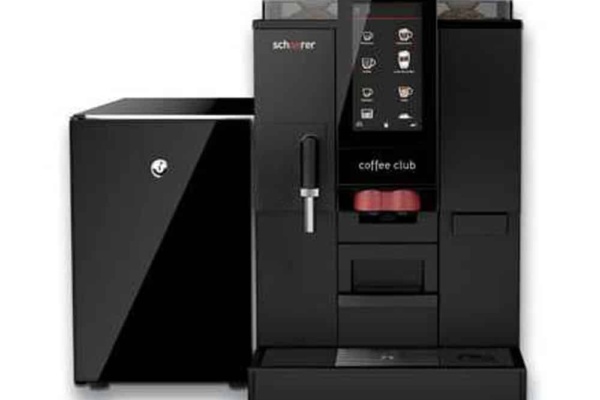Shaerer Club with fridge front view