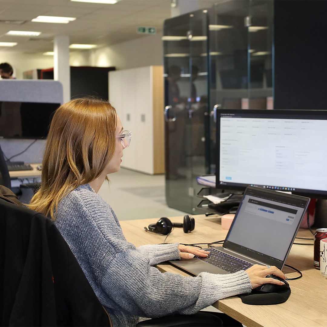 customer support staff using computer