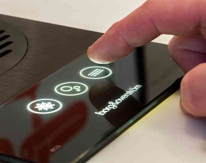 Borg & Overström T2 touch screen operating system