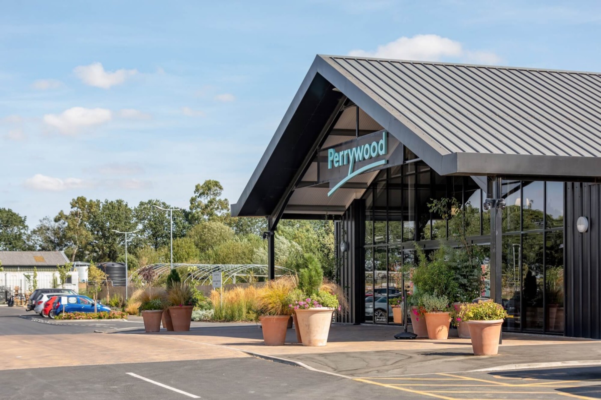Exterior photo of Perrywood Garden Centre in Sudbury