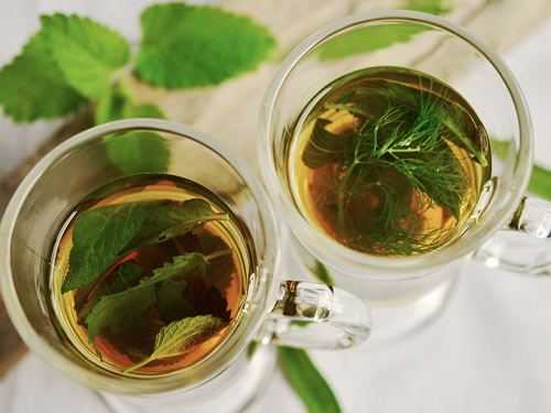 green tea with leaves