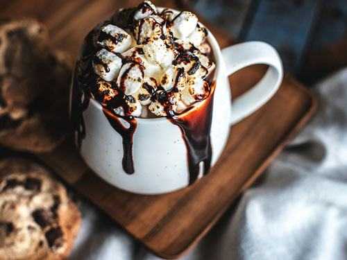 luxury hot chocolate with marshmallows