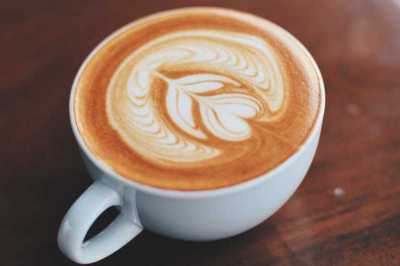 flat white with coffee art
