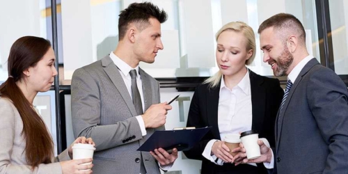 5 Ways To Attract and Retain Customers