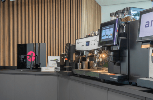 Why You Need a Commercial Coffee Machine for Your Business