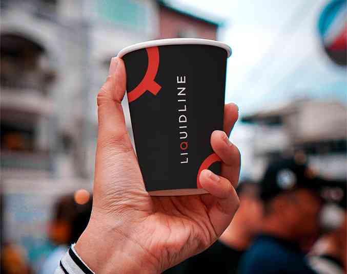 liquidline coffee cup in black and red